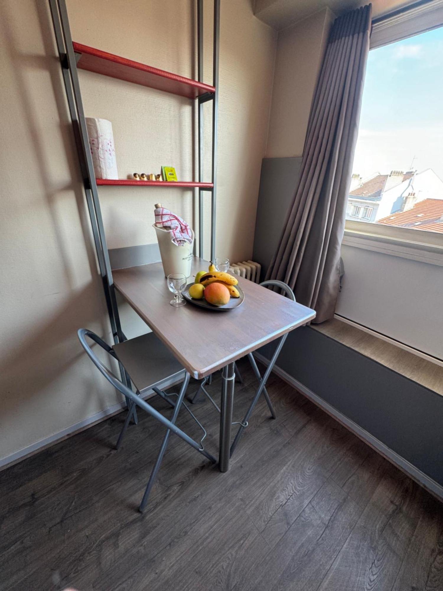 Appartement Terrasse Au Coeur De Valence 54 Exteriör bild