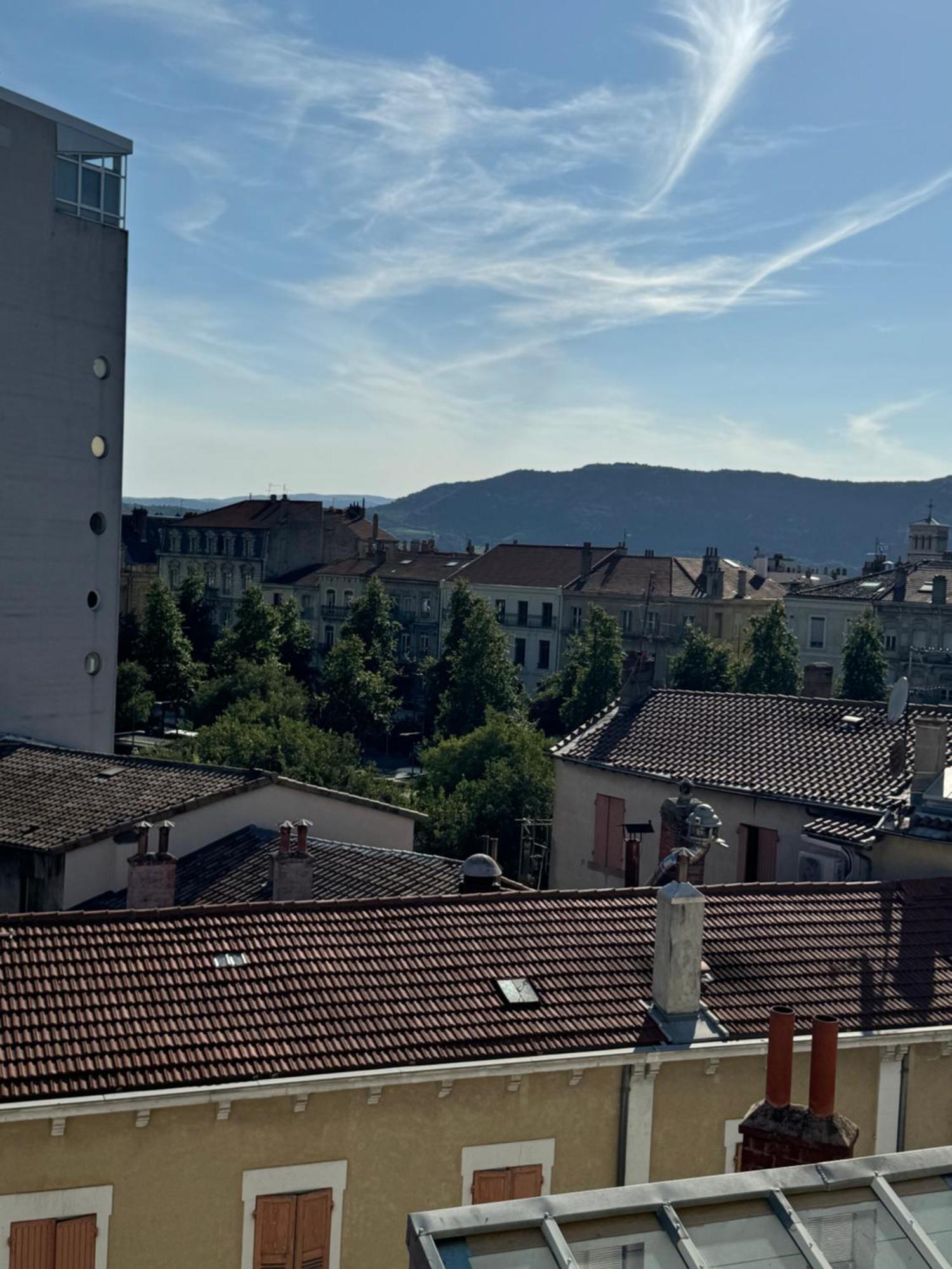 Appartement Terrasse Au Coeur De Valence 54 Exteriör bild
